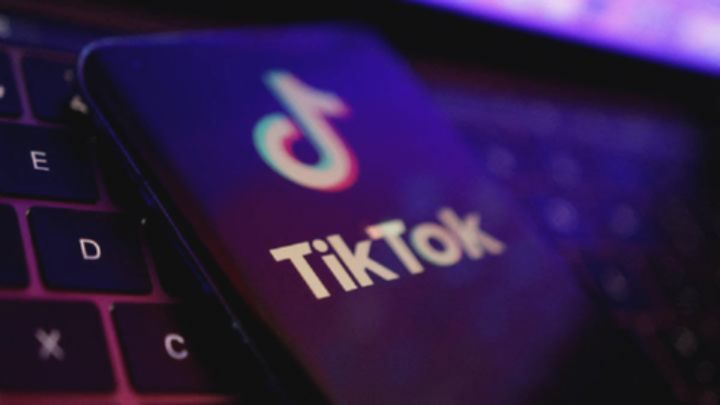 Beri Tindakan Tegas, Kementerian Komdigi Bekukan Izin TikTok, Ini Alasannya